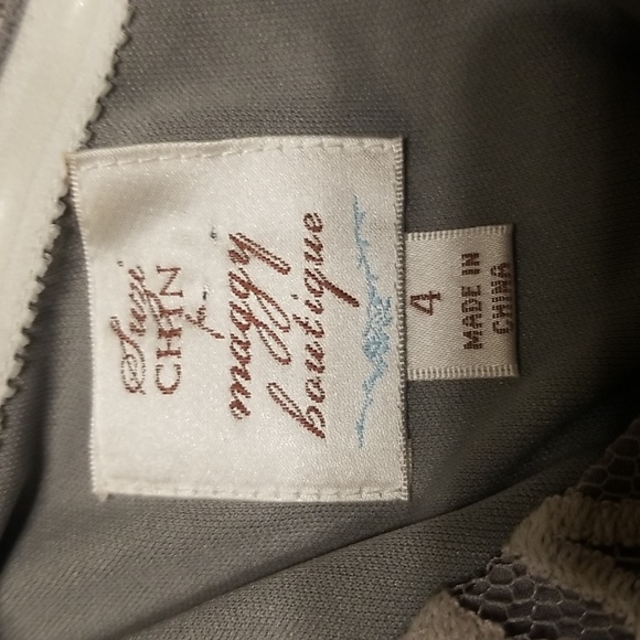 Flattering Suzi Chin for Maggy Boutique Dress - Picture 8 of 10